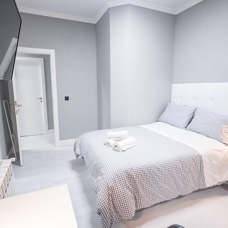 Gran Apartamento 6 Suites Bilbao Center Esterno foto