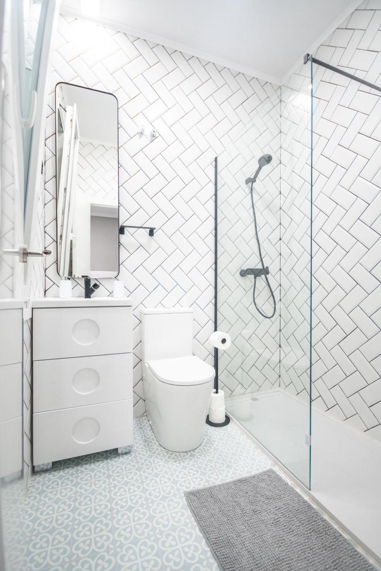 Gran Apartamento 6 Suites Bilbao Center Esterno foto