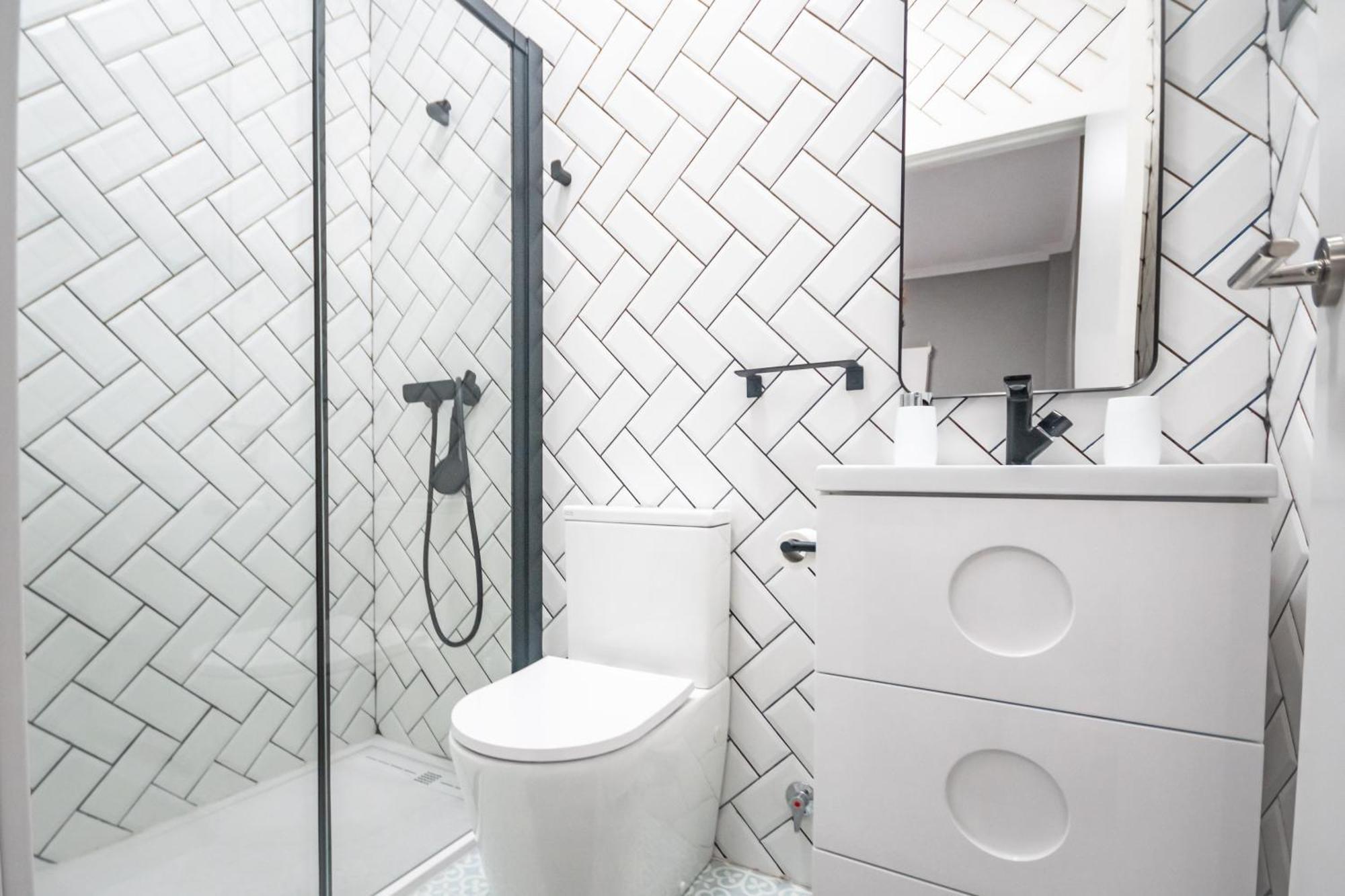 Gran Apartamento 6 Suites Bilbao Center Esterno foto